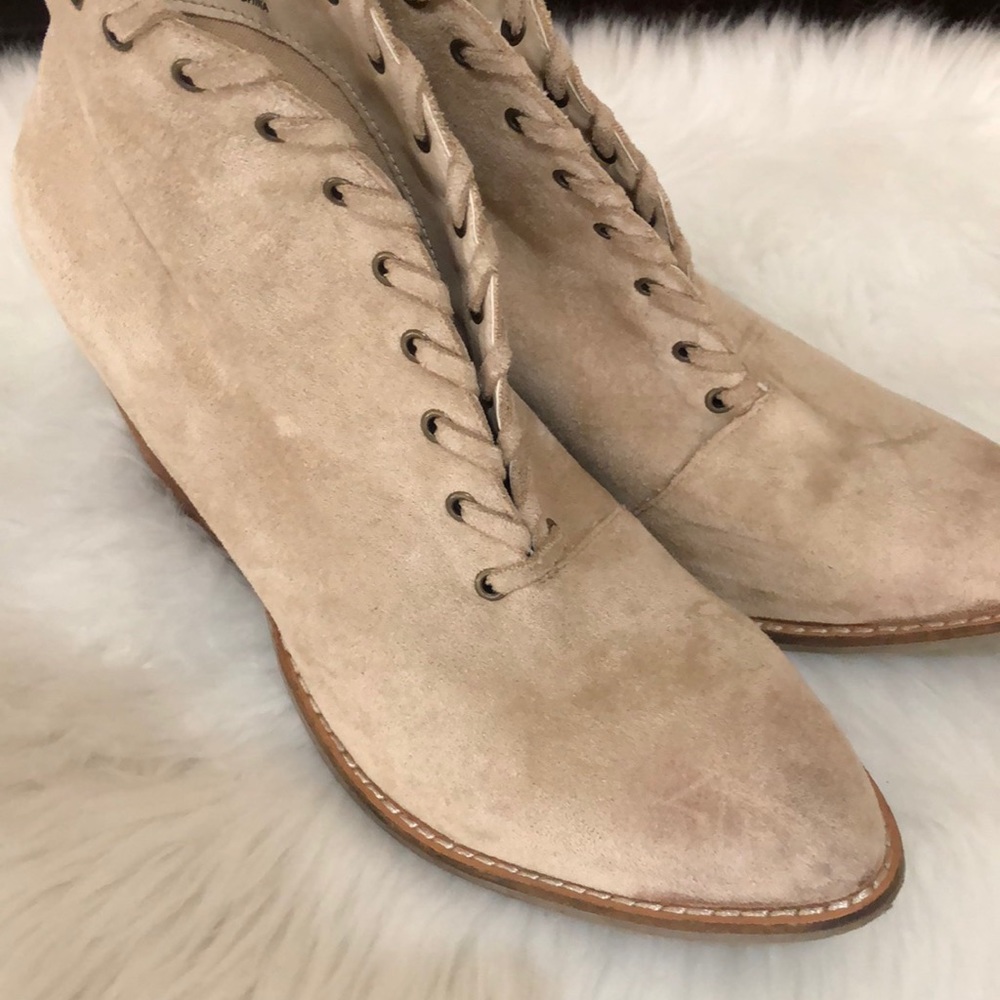 Coconuts Booties - Picture 2 of 11
